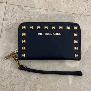 Authentic Michael Kors Navy Blue leather purse wallet with keychain